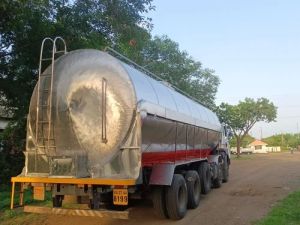 30000 Litre Stainless Steel Road Milk Tanker