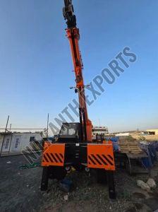 Farana Crane Rental Service
