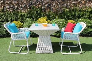 2 Seater HDPE Rattan Outdoor Garden Dinning Set