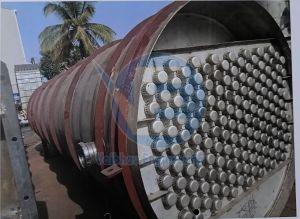 Bubble Cap-Distillation Column