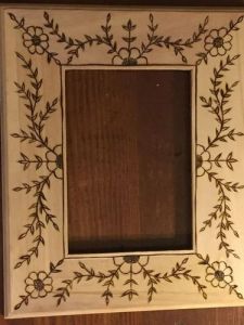 Wooden Floral Design Photo Frame