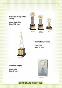 10 Inch Brown Wooden Corporate Recognition Memento