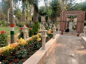 Garden Sandstone Lamp Post