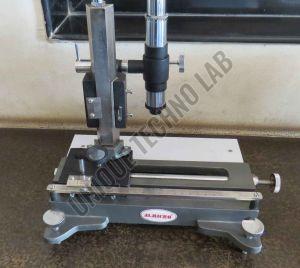 Travelling Microscope