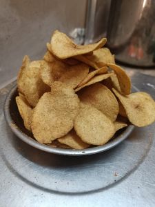 Potato Chips Cheese Garlic Flavour