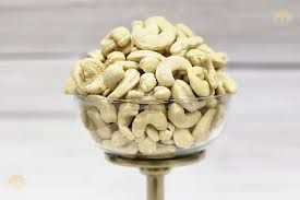 W180 Cashew Nuts