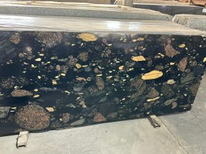 Pebble Mix Granite Stone Slab