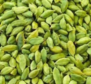 Medium Green Cardamom Seeds