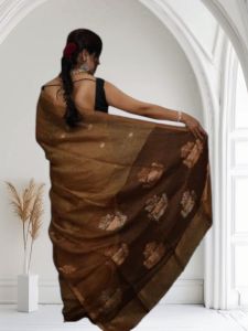 Jay Shree  Tissue Linen Silk Saree