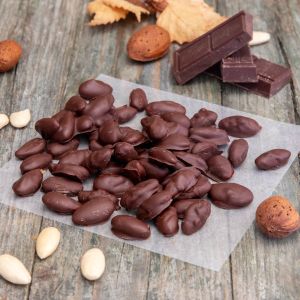 Chocolate Coated Almond Nuts