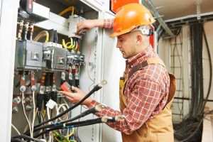 Qualified Skilled Electrician Service