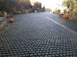 Natural Black Cobblestone Paving Stone