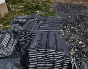 Black Rockface Lime Stone