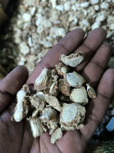 Dried Ekangi Herb