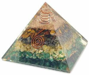 Money Magnet Vastu Pyramid