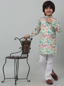 Rayon Fabric 57 Panna