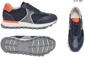 Men Classic Color Casual Sneakers
