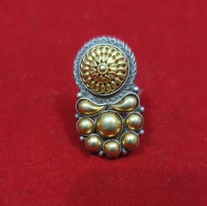 Elegant Gold Plated Flower Design 925 Silver Ring for Women