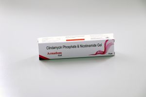Clindamycin with Nicotinamide Gel