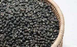 Gundu Minumulu with Pottu Black Urad Dal