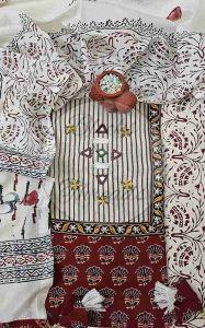Brick Red and Off White Gamthi Print Cotton Suit Material