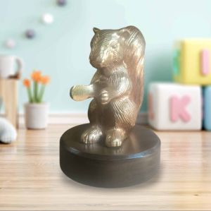 Aluminium Squirrel Shape Showpiece
