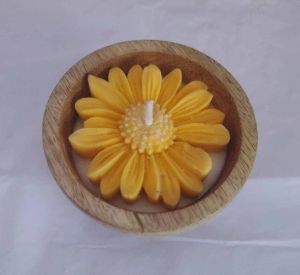 Kesar Scented Candle