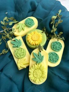Lemongrass Scented Candle