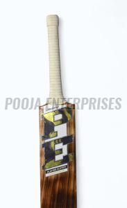 PE Fire Cricket Bat