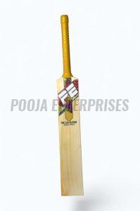 PE The Centurion Cricket Bat