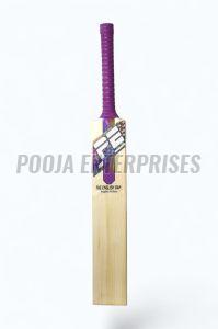 PE The English Oak Cricket Bat