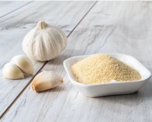 White Dry Garlic Powder