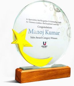 Crystal Crescent Star Leadership Award