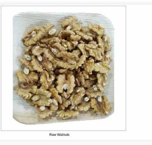 Raw Walnut Kernel
