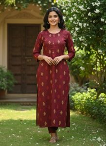 Maroon Women Printed Rayon Kurti