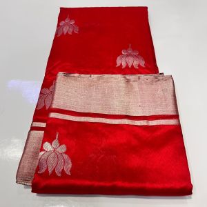Silver Zari Border Kamal Boota Pattu Soft Silk Saree
