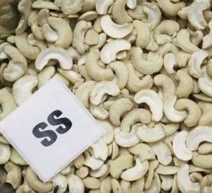 SS Split Cashew Nuts