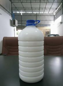 White Phenyl Liquid