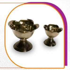 Rose Shape Brass Diya