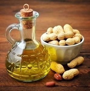 Cold Pressed Groundnut Oil