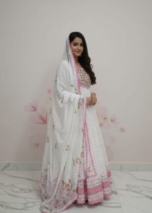 Ladies White Pink Floral Border Ethnic Flared Suit