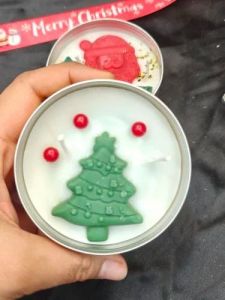 Christmas Tree Tin Candle