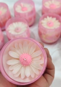 Daisy Glass Jar Candle