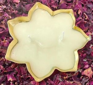 Lotus Urli Soy Candle