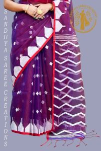 Ethnic Silk Muslin South Temple Motif Saree