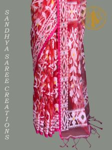 Pure Muslin Dhakai Jamdani Contrast Blouse Saree