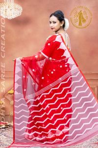 Pure Silk Muslin Temple Border Traditional Saree