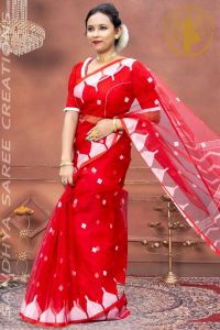 Pure Silk Muslin Temple Border Traditional Saree