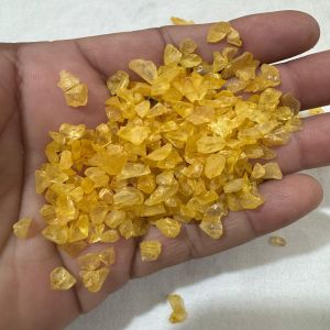Light Yellow Quartz Chips