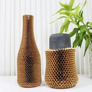 Shock Absorbent Honeycomb Packing Paper Roll